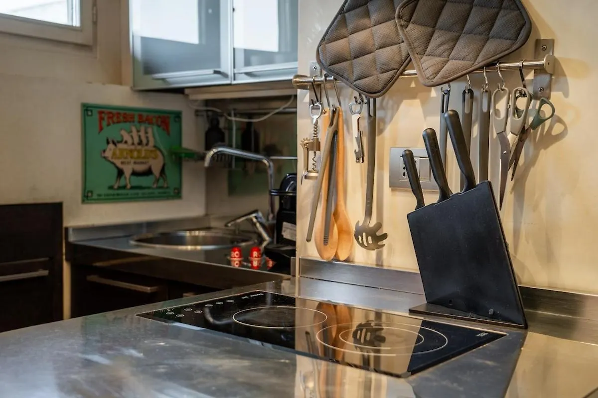 Brera District -Haven In The Heart Of Design Apartment Milan Italy